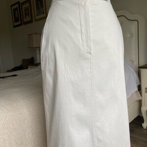 Hugo Boss dense cotton denim like skirt, off-white, size 10